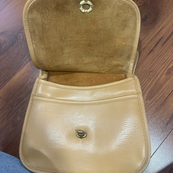 Vintage leather Coach bag Legacy - Picture 12 of 15